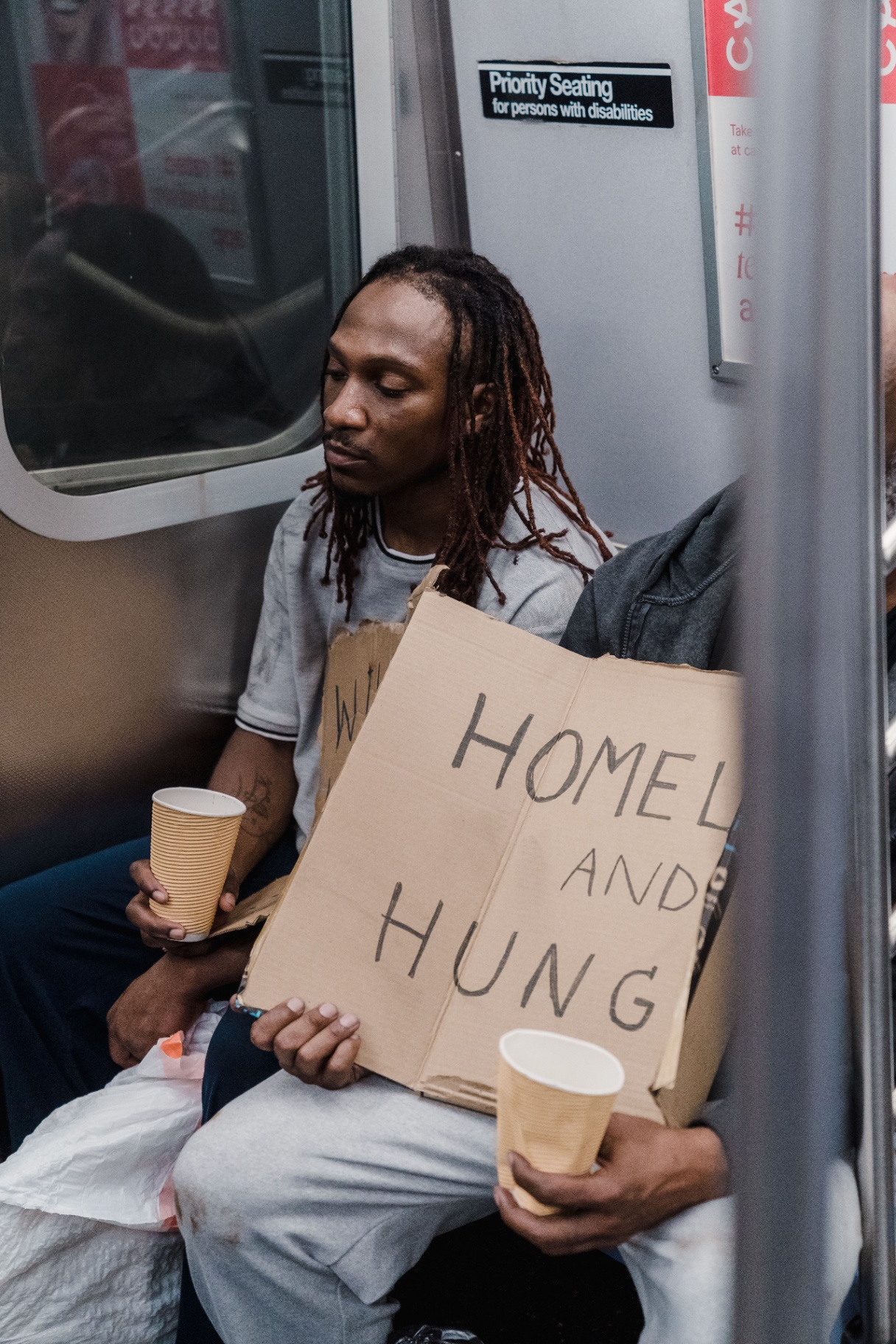 A neighbor served by Feedrise